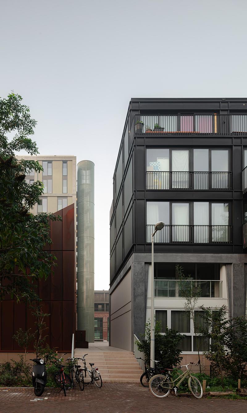 Dossier de presse | 3097-02 - Communiqué de presse | Republica - Marc Koehler Associates - Architecture résidentielle - Crédit photo : Sebastian van Damme 