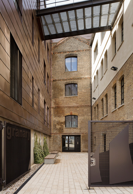 Press kit | 1028-02 - Press release | Winning projects announced at the 2012 Emirates Glass Leaf Awards - The Emirates Glass LEAF Awards - Competition - Pollard Thomas Edwards Architects, with The Granary