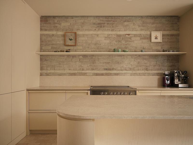 Dossier de presse | 3189-02 - Communiqué de presse | Résidence de l'Épée - Michael Godmer Studio - Design d’intérieur résidentiel - Crédit photo : Maxime Brouillet