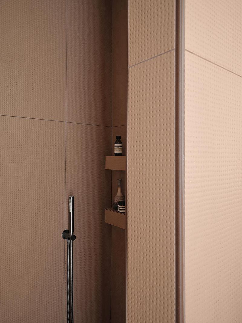 Dossier de presse | 3189-02 - Communiqué de presse | Résidence de l'Épée - Michael Godmer Studio - Design d’intérieur résidentiel - Crédit photo : Maxime Brouillet