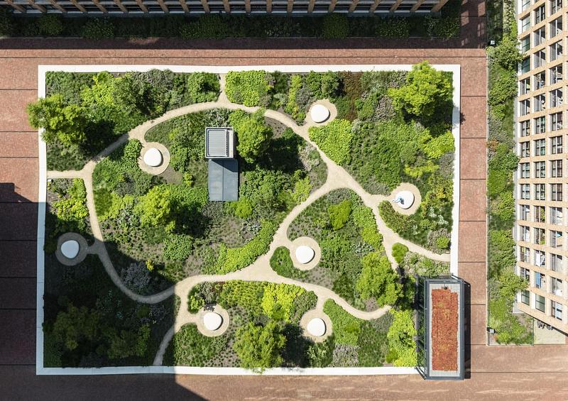 Press kit | 1968-23 - Press release | Architecture MasterPrize Announces 2025 Award Winners - Farmani Group - Commercial Architecture - The Meelfabriek Garden by LOLA Landscape Architects_AMP 2025 Best of Best Winner in Gardens - Photo credit: Corentin Haubruge