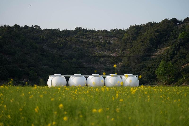 Press kit | 7829-01 - Press release | ‘Down in the Clouds’ Farm Field Renovation - Practice on Earth + Increments Studio - Commercial Architecture - Photo credit: Cloe Yun Wang