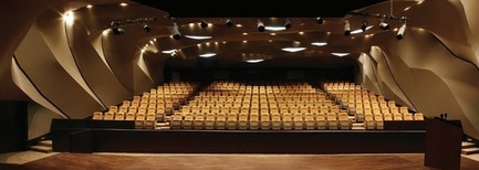 Press kit | 1028-02 - Press release | Winning projects announced at the 2012 Emirates Glass Leaf Awards - The Emirates Glass LEAF Awards - Competition - A special prise went to Masrah Al Qasba Theatre, Emirate of Sharjah, United Arab Emirates, by Magma Architecture