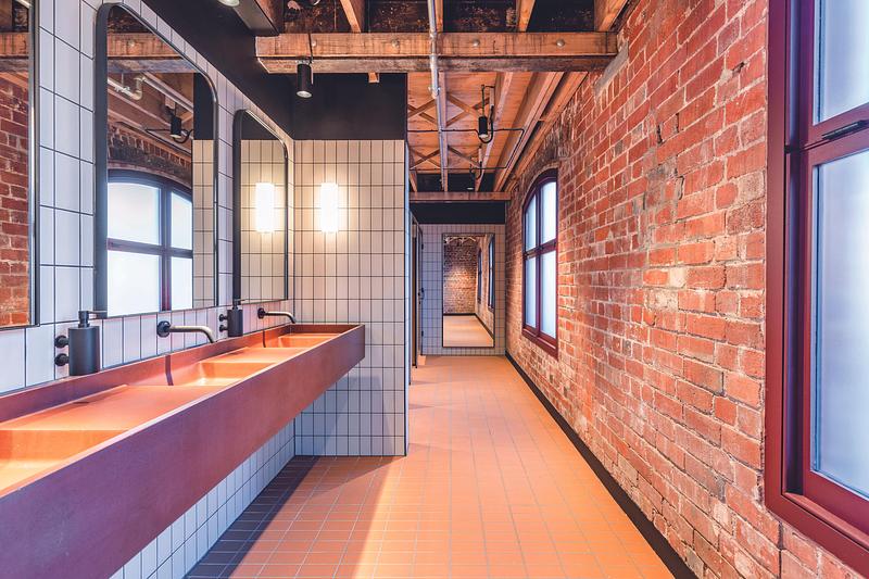 Dossier de presse | 2889-01 - Communiqué de presse | Woods Bagot Reimagines Historic Wool Stores as Contemporary Mixed-Use Precinct - Woods Bagot - Architecture commerciale - Crédit photo : Nose To Tail