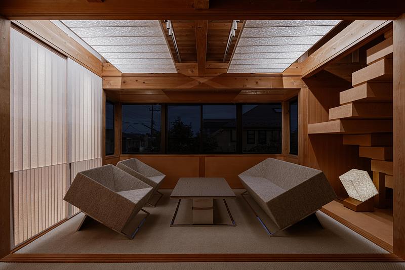 Dossier de presse | 7825-01 - Communiqué de presse | SYMBOLPLUS OFFICE - SYMBOLPLUS INC. - Design d’intérieur commercial - Reception room with the revolving shoji screens planned in the vaulted ceiling. - Crédit photo : <table id="9e5a2278-7a72-2f8e-0827-754fe5de4069" data-aloha-ephemera-attr="id" class="aloha-ephemera-attr"><tbody><tr><td style="">Keishin Horikoshi</td></tr></tbody></table>