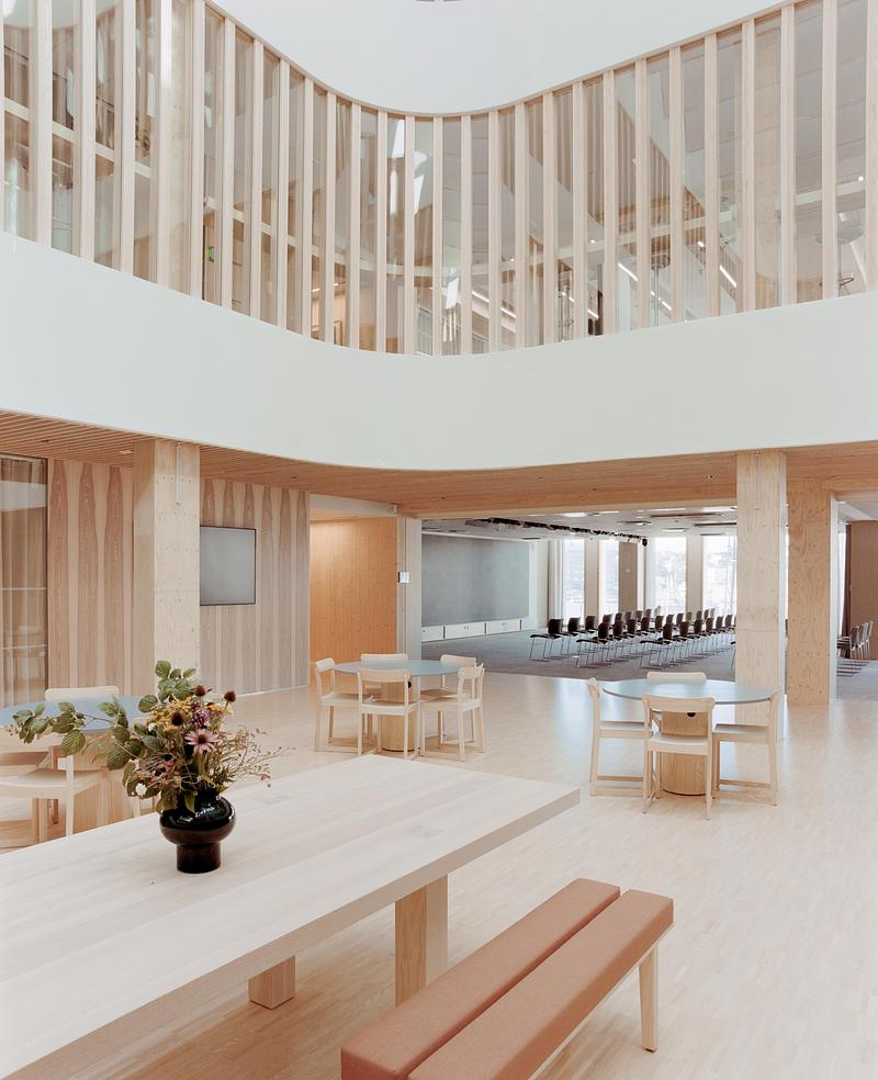 Dossier de presse | 7834-01 - Communiqué de presse | Katajanokan Laituri - Anttinen Oiva Architects - Architecture commerciale - Crédit photo : Kalle Kouhia