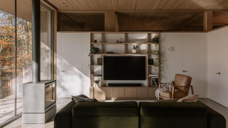 Dossier de presse | 5891-07 - Communiqué de presse | Perchée - Matière Première Architecture - Architecture résidentielle - Crédit photo : Ian Balmorel