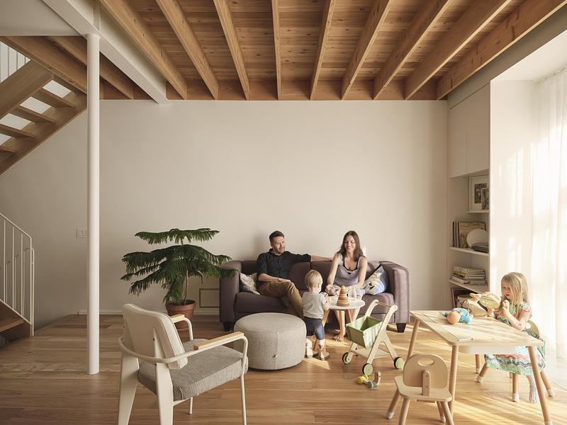 Press kit | 7798-01 - Press release | The Lilac House - assemblage studio - Residential Architecture - Photo credit: Maxime Brouillet