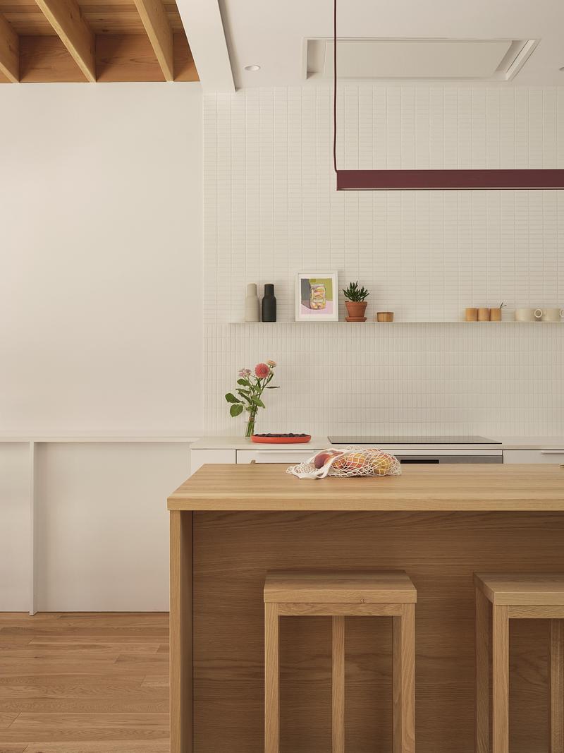 Press kit | 7798-01 - Press release | The Lilac House - assemblage studio - Residential Architecture - Photo credit: Maxime Brouillet