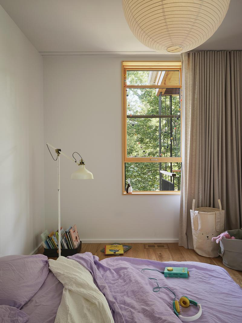 Press kit | 7798-01 - Press release | The Lilac House - assemblage studio - Residential Architecture - Photo credit: Maxime Brouillet