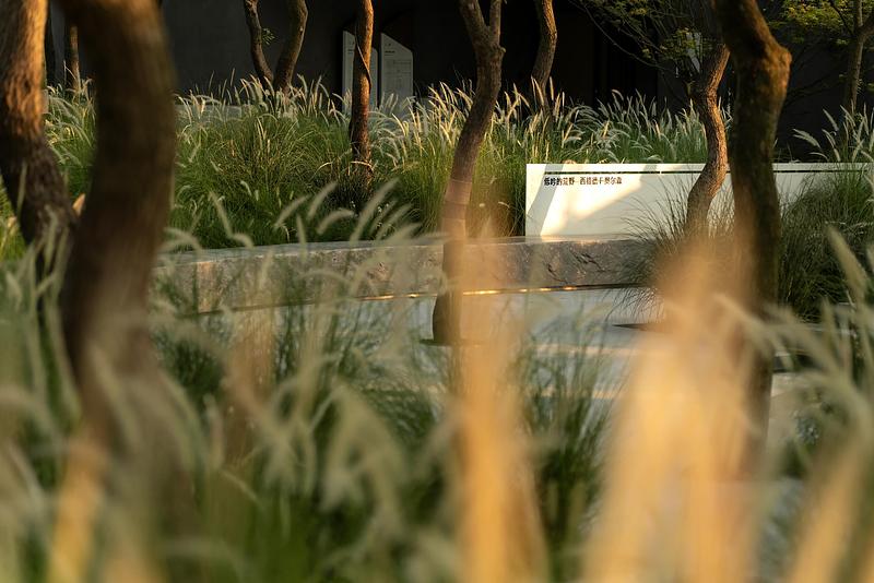 Press kit | 7844-01 - Press release | Luxelakes C7 South Golden Bay Model Island - Chengdu MaiWei Landscape Architecture Studio - Landscape Architecture - Photo credit:  PrismImage 