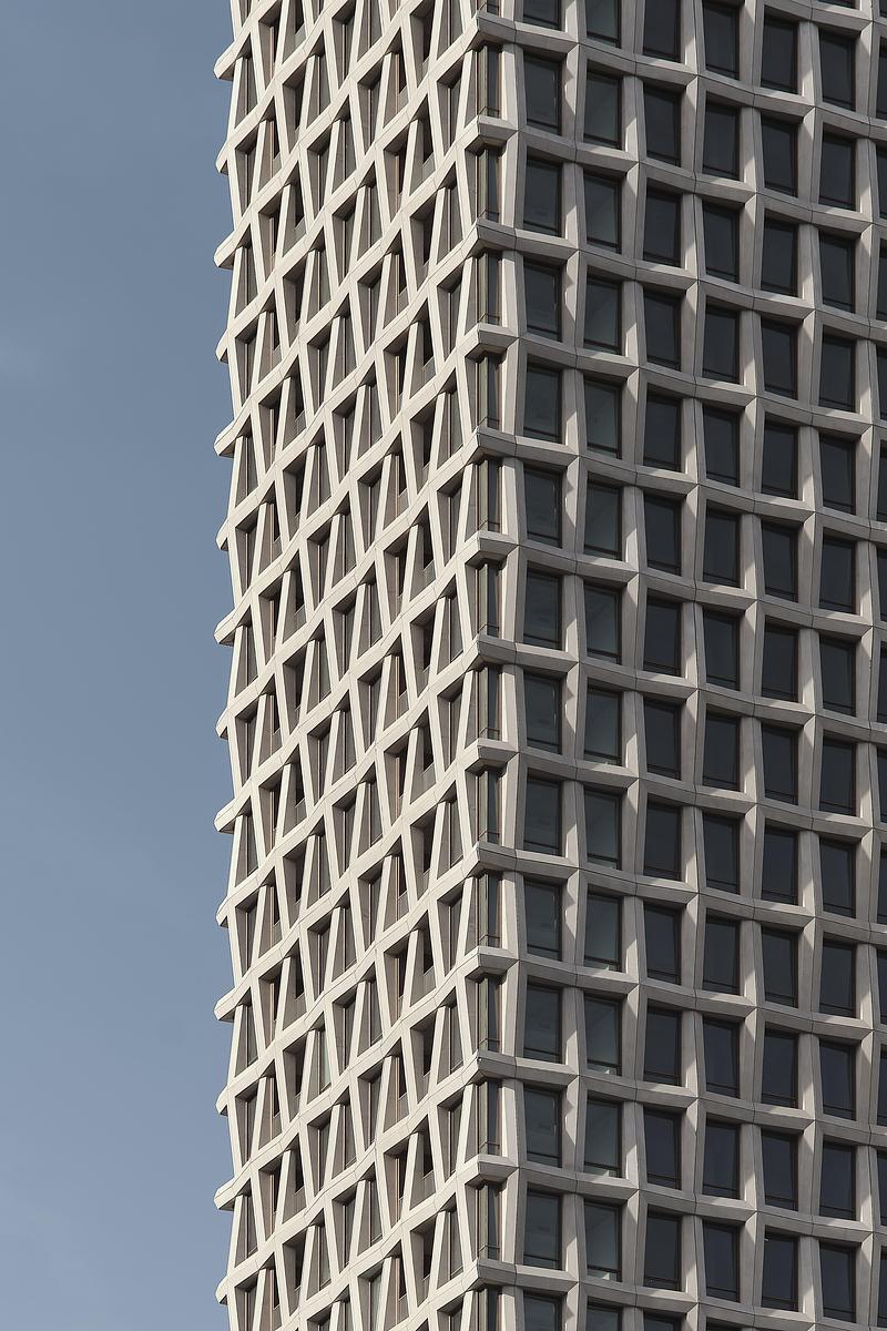 Press kit | 721-15 - Press release | 900 Saint-Jacques: Between Past, Modernity, and Mobility - Chevalier Morales - Real Estate - Photo credit:  Maxime Brouillet 