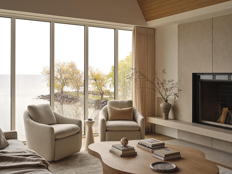 Press kit | 7847-01 - Press release | Georgian Bay Beach House - &Pierre - Residential Interior Design - Photo credit: Riley Snelling