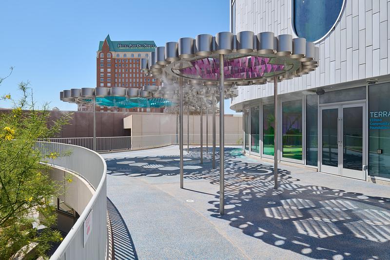 Press kit | 2757-61 - Press release | Defining a New Urban Experience Through the Lens of Digital Craft - FUTUREFORMS - Urban Design - These metals do not warp, fade, or deform under intense heat or shifting temperatures, making them ideal for places like El Paso, Texas with strong sun and seasonal extremes.  - Photo credit: Brian Wancho