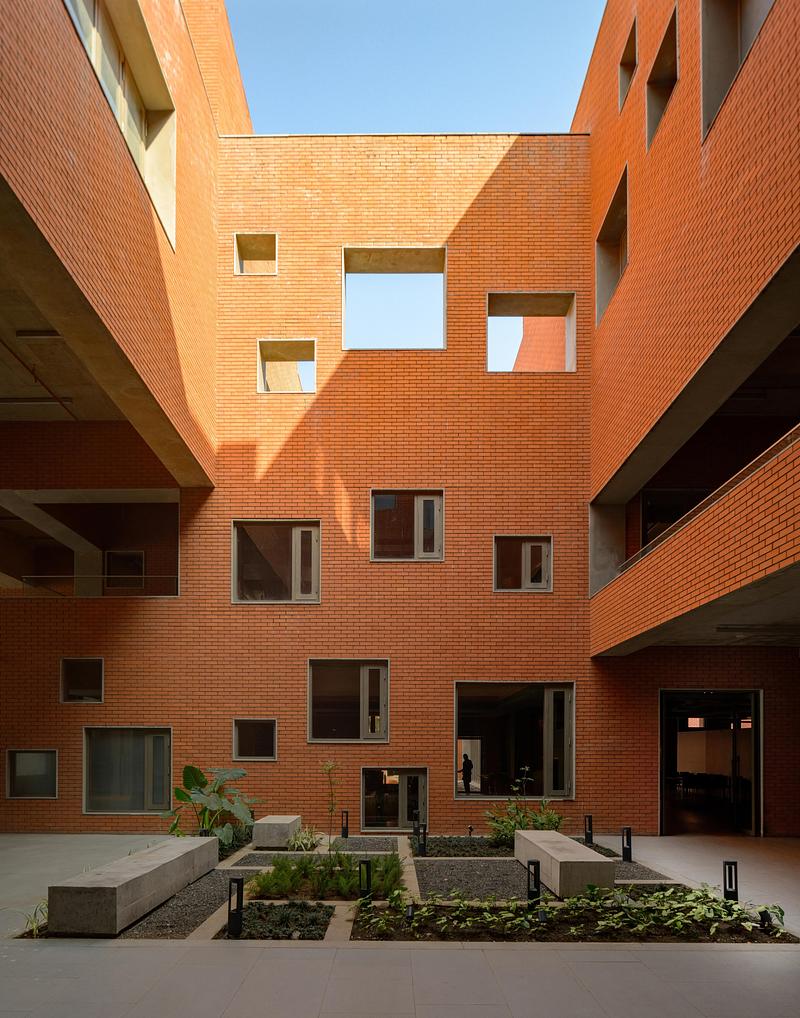 Press kit | 1432-31 - Press release | Prestige University - Sanjay Puri Architects - Institutional Architecture - Photo credit: Vinay Panjwani