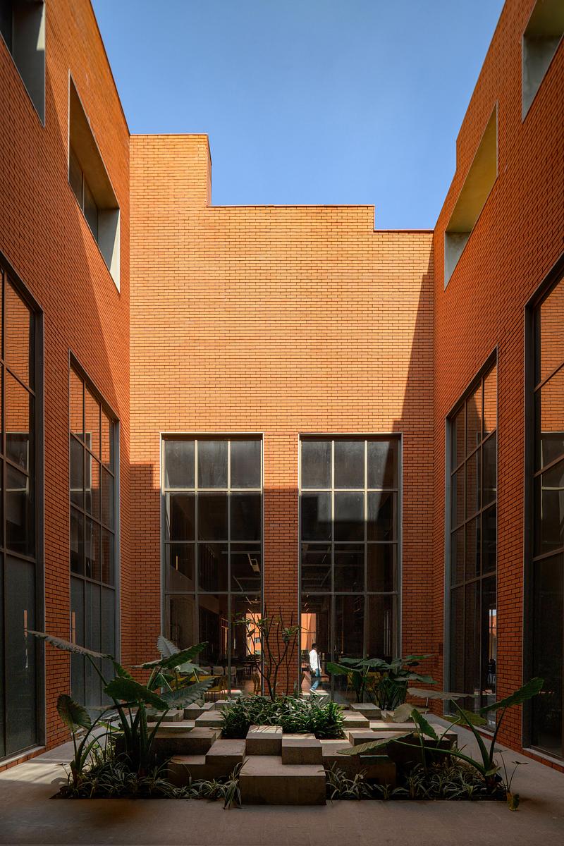 Press kit | 1432-31 - Press release | Prestige University - Sanjay Puri Architects - Institutional Architecture - Photo credit: Vinay Panjwani