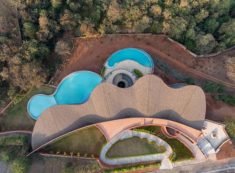 Press kit | 1432-29 - Press release | CREST NINE - Sanjay Puri Architects - Commercial Architecture - Photo credit: Vinay Panjwani