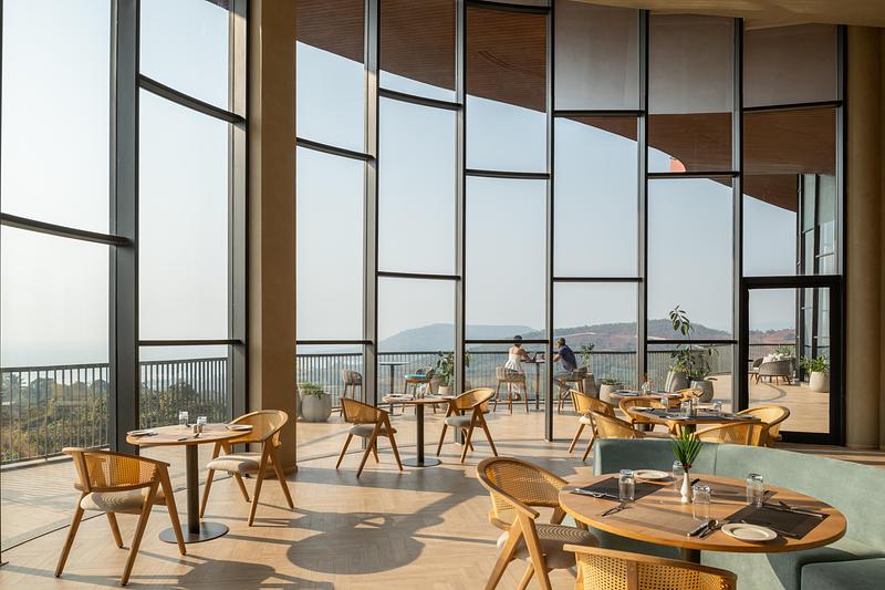 Press kit | 1432-29 - Press release | CREST NINE - Sanjay Puri Architects - Commercial Architecture - Photo credit: Vinay Panjwani