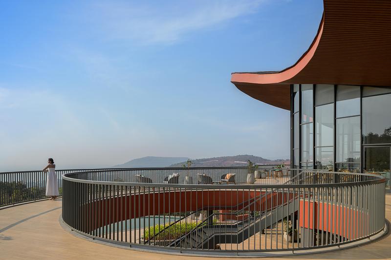 Press kit | 1432-29 - Press release | CREST NINE - Sanjay Puri Architects - Commercial Architecture - Photo credit: Vinay Panjwani