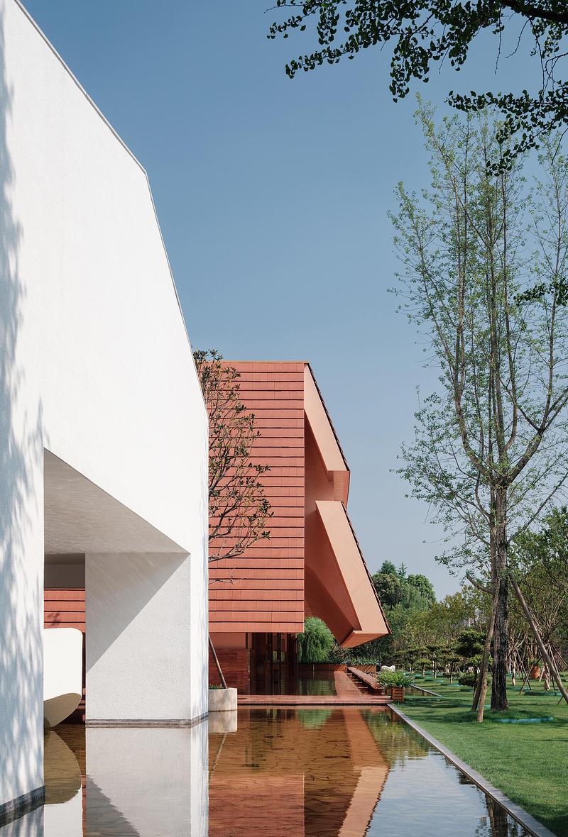 Press kit | 7501-14 - Press release | The Liv Hospitality Design Awards - Winners 2025 - 3C Awards - Competition -   YongLi Red Tile Banquet Hotel   - Photo credit:   Chen Hao<br>  