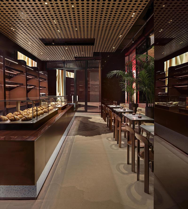 Dossier de presse | 7775-03 - Communiqué de presse | ORIGAMI : une expérience sensorielle de boulangerie - URBANJOBS - Design d’intérieur commercial - ORIGAMI by URBANJOBS - Crédit photo : İbrahim Özbunar I 645studio