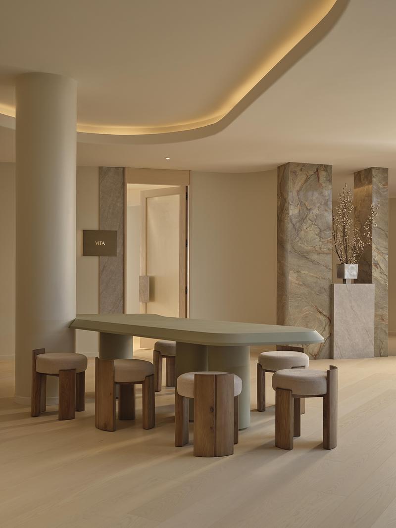 Dossier de presse | 7505-02 - Communiqué de presse | Solis Movement Expands East: A Sun-Washed Sanctuary for Strength and Motion - Simone Ferkul Projects - Design d’intérieur commercial - Crédit photo : Riley Snelling 