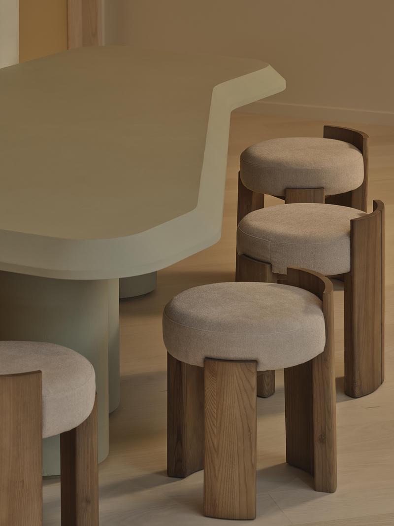 Dossier de presse | 7505-02 - Communiqué de presse | Solis Movement Expands East: A Sun-Washed Sanctuary for Strength and Motion - Simone Ferkul Projects - Design d’intérieur commercial - Crédit photo : Riley Snelling 