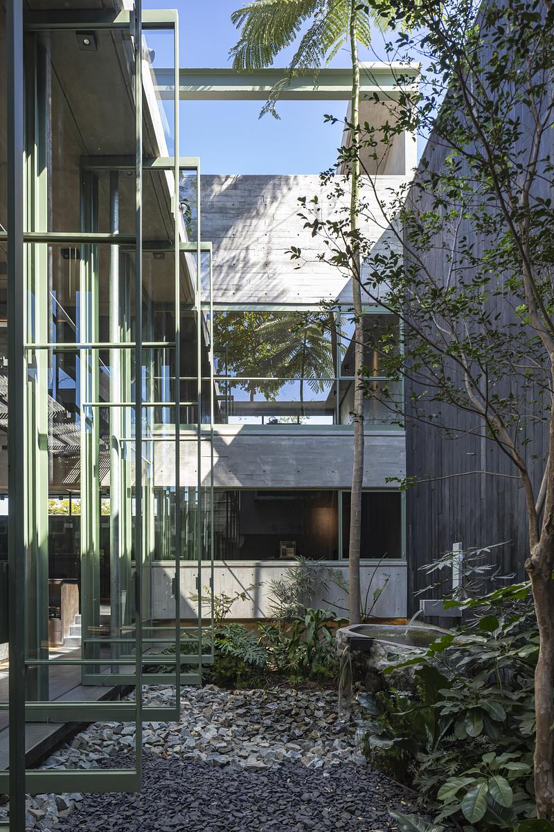 Press kit | 7274-01 - Press release | Taller Di Frenna Arquitectos - Di Frenna Arquitectos - Commercial Architecture - Garden - Photo credit: Onnis Luque