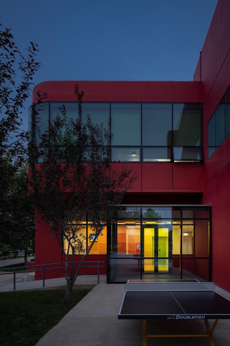 Press kit | 7640-02 - Press release | Music Classrooms at The Western Academy of Beijing - studio vapore - Institutional Architecture - Photo credit: Vincent Wu