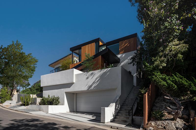 Dossier de presse | 5795-10 - Communiqué de presse | Slot House - ANX / Aaron Neubert Architects - Architecture résidentielle - Exterior - Crédit photo : HANA / Paul Vu