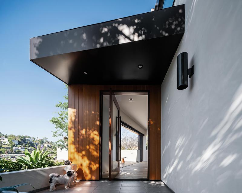 Dossier de presse | 5795-10 - Communiqué de presse | Slot House - ANX / Aaron Neubert Architects - Architecture résidentielle - Entry - Crédit photo : HANA / Paul Vu