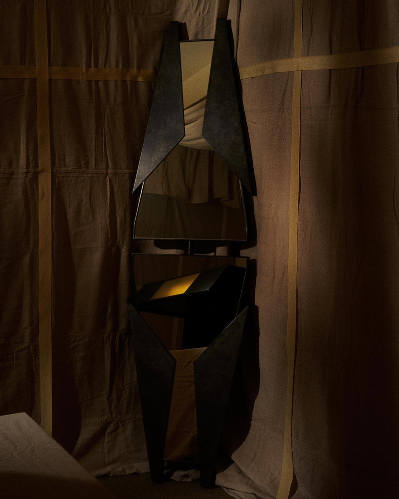 Press kit | 7861-01 - Press release | KAIA Presents First Collection with Pauline Leprince: Beneath the Surface - KAIA - Lighting Design - "Disarmed" Mirrior - Photo credit: Matthew Gordon