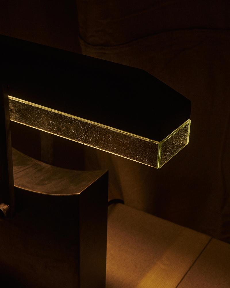 Press kit | 7861-01 - Press release | KAIA Presents First Collection with Pauline Leprince: Beneath the Surface - KAIA - Lighting Design - "Axis" Table Lamp - Photo credit: Matthew Gordon