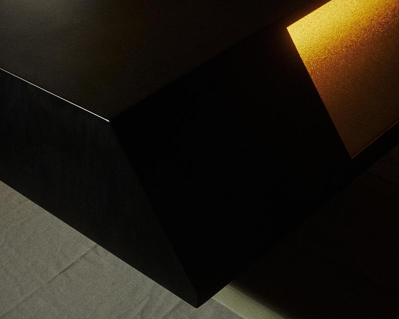 Press kit | 7861-01 - Press release | KAIA Presents First Collection with Pauline Leprince: Beneath the Surface - KAIA - Lighting Design - "Under the Surface" Console Table - Photo credit: Matthew Gordon