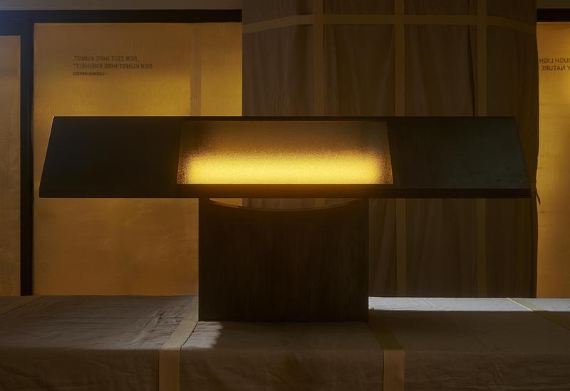 Press kit | 7861-01 - Press release | KAIA Presents First Collection with Pauline Leprince: Beneath the Surface - KAIA - Lighting Design - "Under the Surface" Console Table - Photo credit: Matthew Gordon