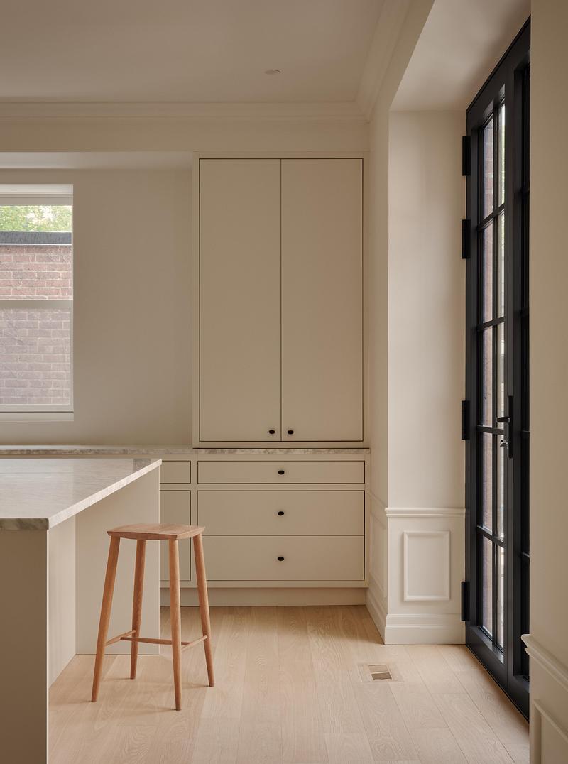 Press kit | 4241-11 - Press release | Wood Residence - Vives St-Laurent - Residential Architecture - Kitchen - Photo credit: Alex Lesage