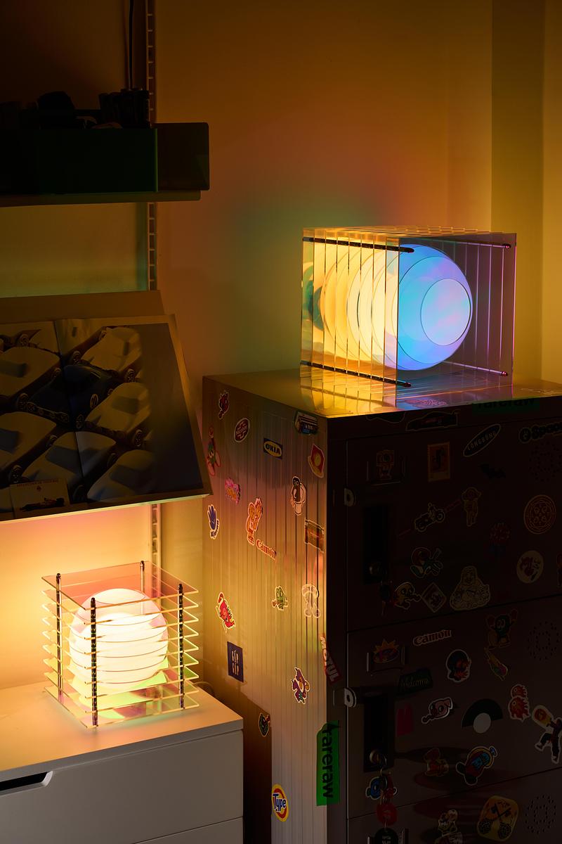 Dossier de presse | 7491-02 - Communiqué de presse | BằNG · Unboring Objects : façonnés par les matériaux, les procédés et l’environnement d’atelier - BằNG - Design d’éclairage - Dreamy Lớp grand carré et petit carré - Crédit photo : BằNG