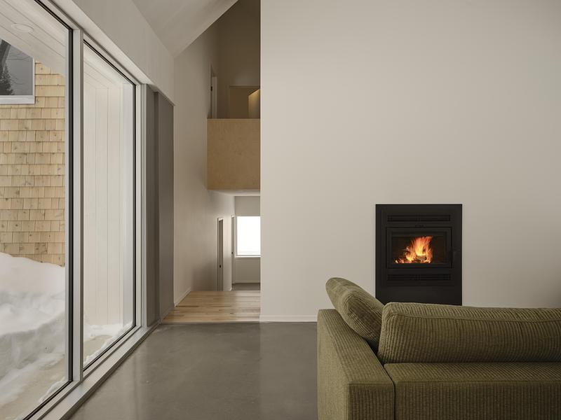 Press kit | 2367-02 - Press release | La Maraude - Nathalie Thibodeau architecte - Residential Architecture - Photo credit: Maxime Brouillet