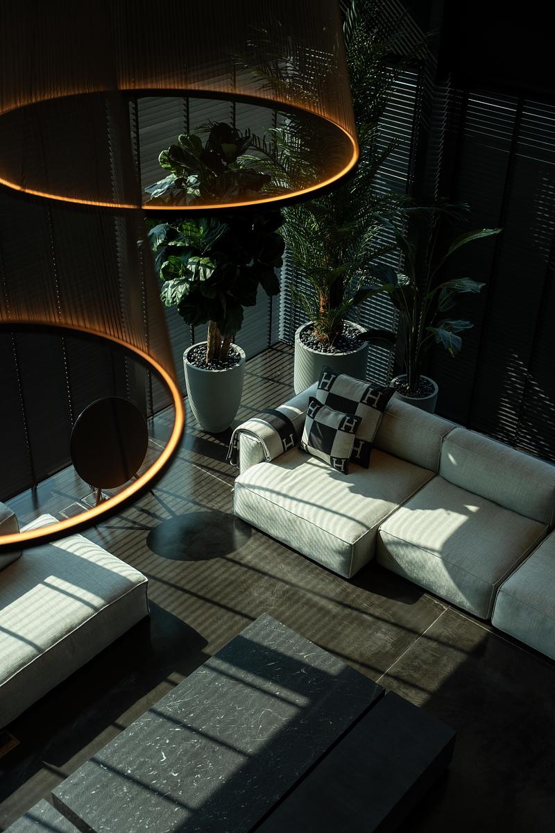 Dossier de presse | 7862-01 - Communiqué de presse | Noir Matière - Boobrook - Design d’intérieur résidentiel - Crédit photo : Shoayb Khattab