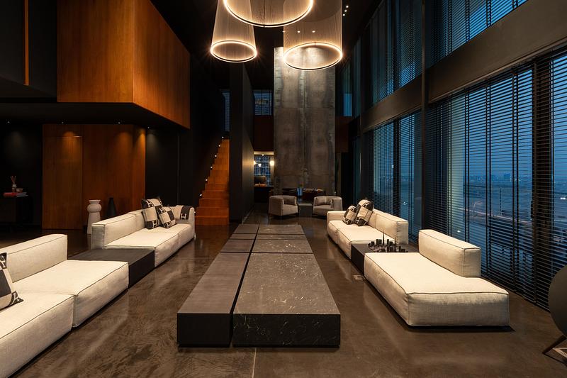 Dossier de presse | 7862-01 - Communiqué de presse | Noir Matière - Boobrook - Design d’intérieur résidentiel - Crédit photo : Shoayb Khattab