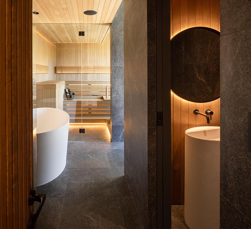Press kit | 880-25 - Press release | The Albatross - MU Architecture - Residential Architecture - Wellness area-interior - Photo credit: Stéphane Groleau