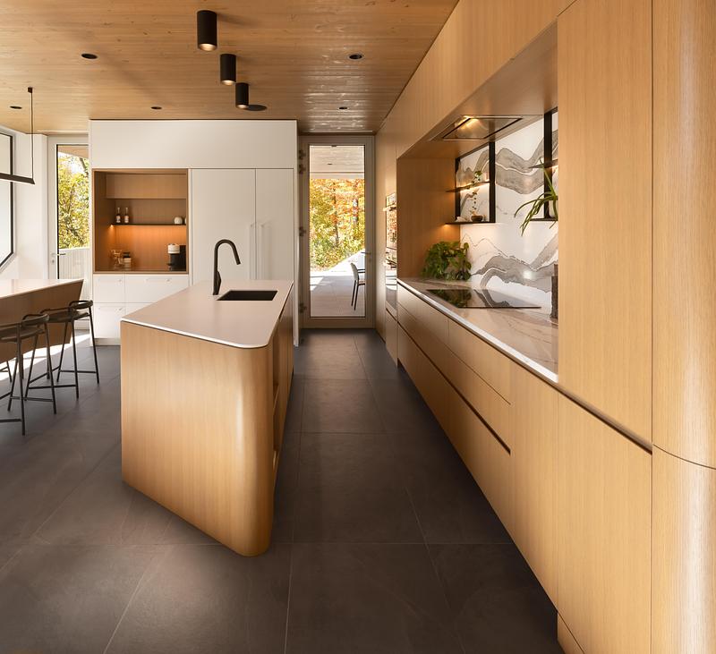 Press kit | 880-25 - Press release | The Albatross - MU Architecture - Residential Architecture - Kitchen-preparation area - Photo credit: Stéphane Groleau