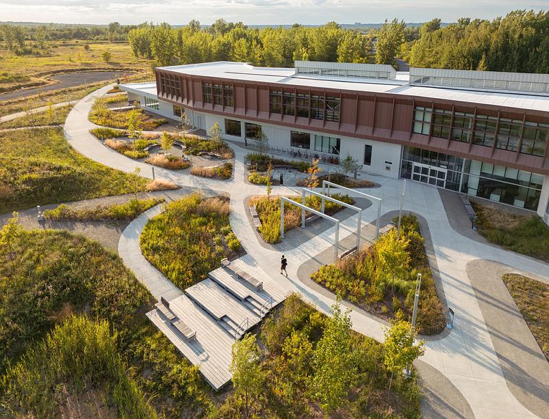 Dossier de presse | 3310-01 - Communiqué de presse | L’Espace citoyen des Confluents — le paysage comme infrastructure du vivant - Projet Paysage - Architecture de paysage - Crédit photo : Vincent Brillant