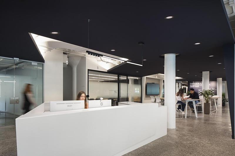 Dossier de presse | 7474-04 - Communiqué de presse | L’impact du design d’intérieur en milieu de travail - GKC Architecture & Design - Design d’intérieur commercial - Crédit photo : Adrien Williams