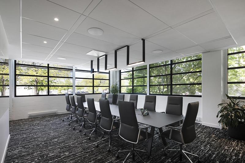 Dossier de presse | 7474-04 - Communiqué de presse | L’impact du design d’intérieur en milieu de travail - GKC Architecture & Design - Design d’intérieur commercial - Crédit photo : Adrien Williams