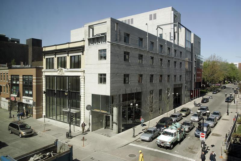 Press kit | 3326-05 - Press release | UQAM’s Pavillon de Design Receives the Royal Architectural Institute of Canada’s Prestigious Prix du XXe siècle - Université du Québec à Montréal - Institutional Architecture -  UQAM’s Pavillon de Design  - Photo credit: J-F Leblanc