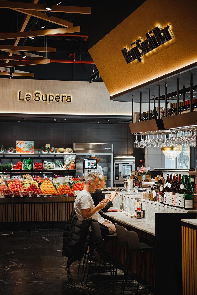 Dossier de presse | 3724-18 - Communiqué de presse | San Martin Market - EL EQUIPO CREATIVO - Design d’intérieur commercial - Ground floor - Crédit photo : <p>Aitor Estévez</p>