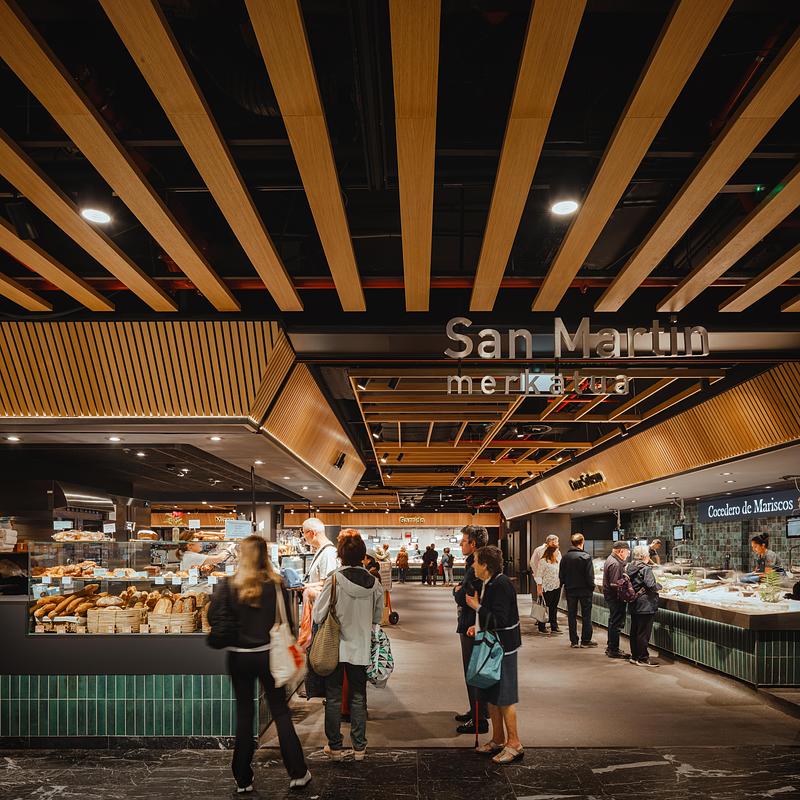 Dossier de presse | 3724-18 - Communiqué de presse | San Martin Market - EL EQUIPO CREATIVO - Design d’intérieur commercial - Lower level - Crédit photo : <p>Aitor Estévez</p>