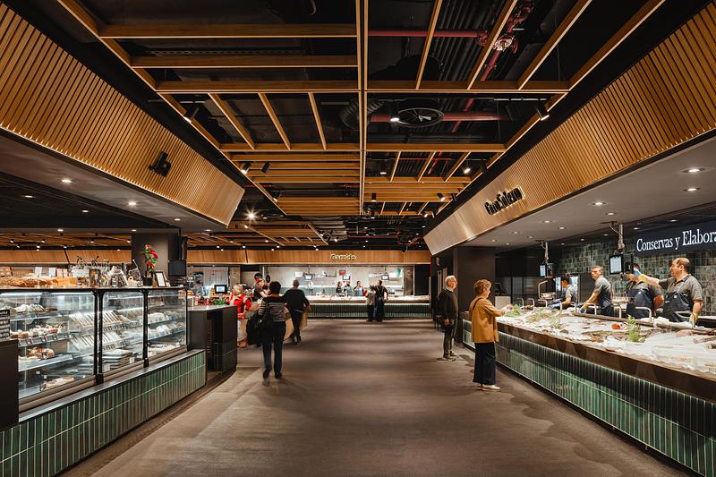 Dossier de presse | 3724-18 - Communiqué de presse | San Martin Market - EL EQUIPO CREATIVO - Design d’intérieur commercial - Lower level - Crédit photo : <p>Aitor Estévez</p>