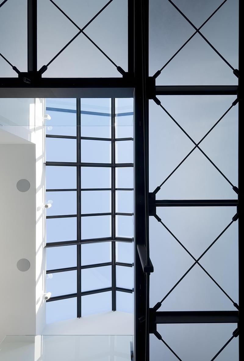 Press kit | 7639-01 - Press release | Cow Hollow - Mark English Architects - Residential Architecture - Photo credit: Joe Fletcher